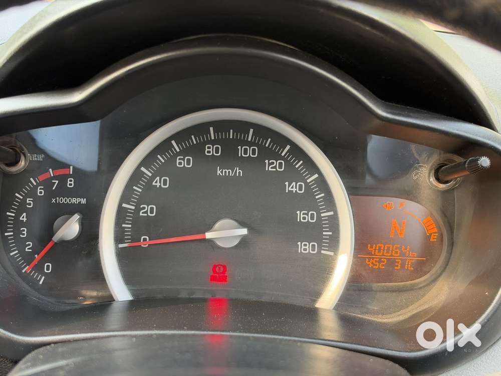 Maruti Suzuki Celerio Vxi At, 2016, Petrol