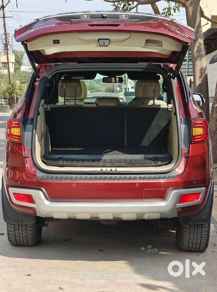 Ford Endeavour 3.2 Titanium At 4x4, 2016, Diesel