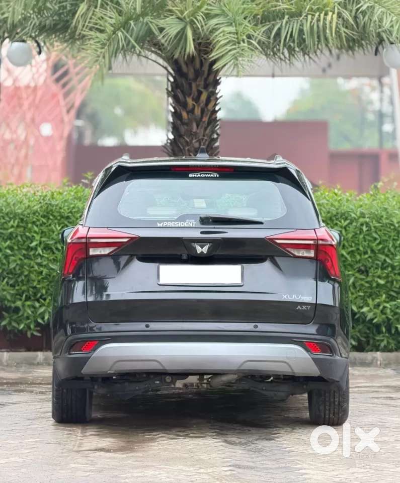 Mahindra Xuv700 2.2 Ax 7 Diesel At Str, 2023, Diesel