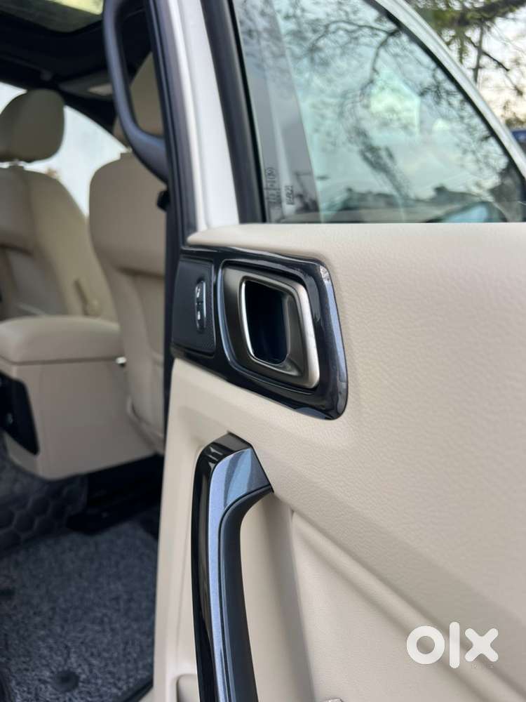 Ford Endeavour 2021 Only 9900 Kms