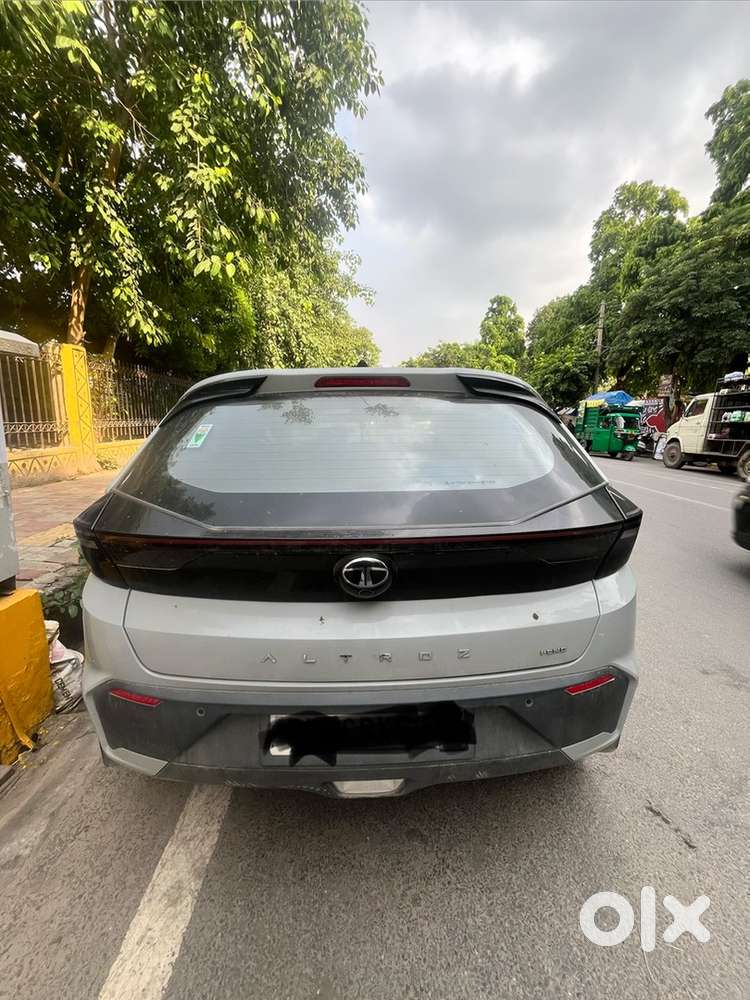 Tata Altroz Pure Cng 2025