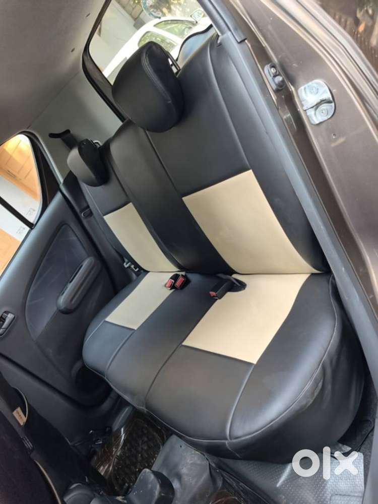 Maruti Suzuki Ritz Vxi, 2010, Petrol