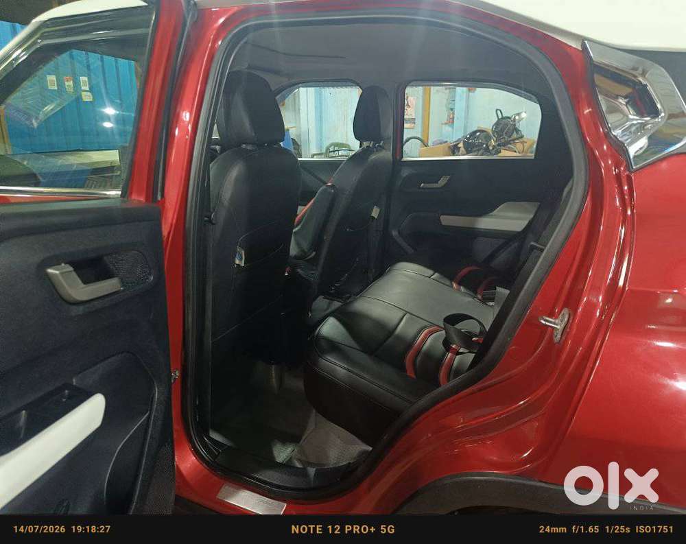 Tata Punch 1.2 Revotron Creative Dual Tone, 2023, Petrol