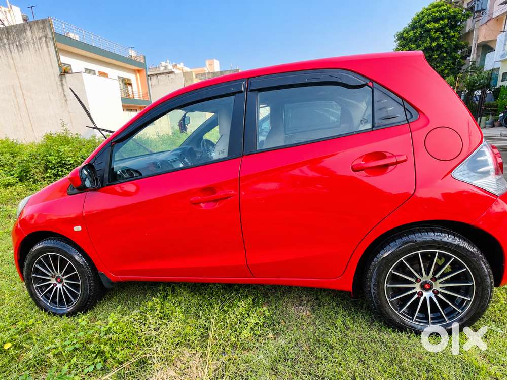 Honda Brio 2013 November Petrol Car