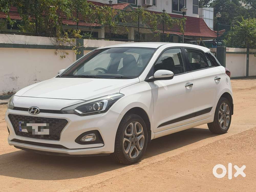 Hyundai I20 Asta (o) 1.2 Ivt, 2019, Petrol