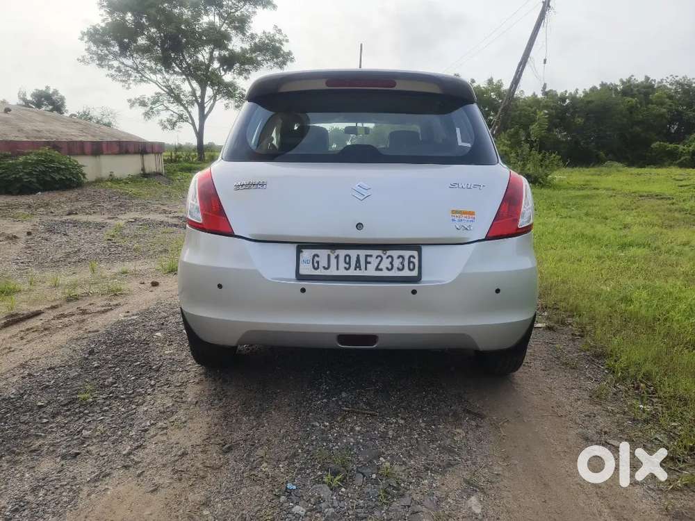 Maruti Suzuki Swift Vxi 2016