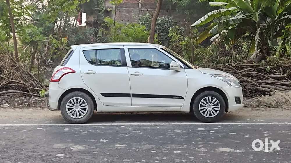Maruti Suzuki Swift 2013 Petrol 60000 Km Driven