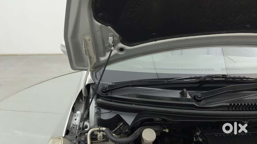 Maruti Suzuki Ertiga Vxi At, 2017, Petrol