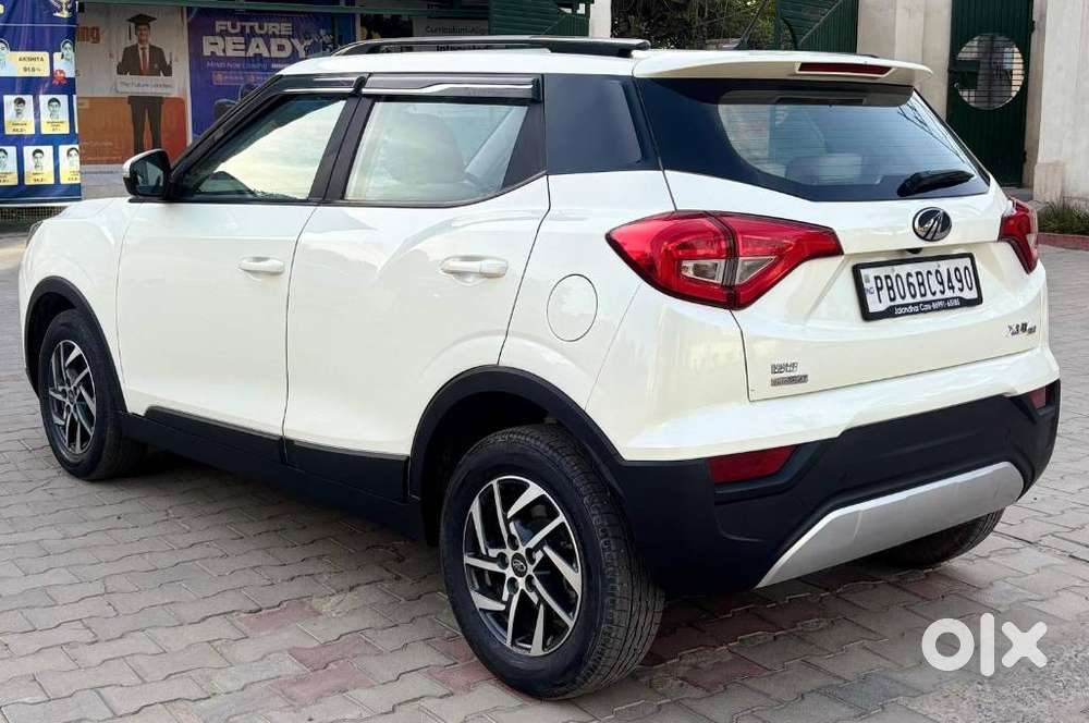 Mahindra Xuv300, 2022, Petrol