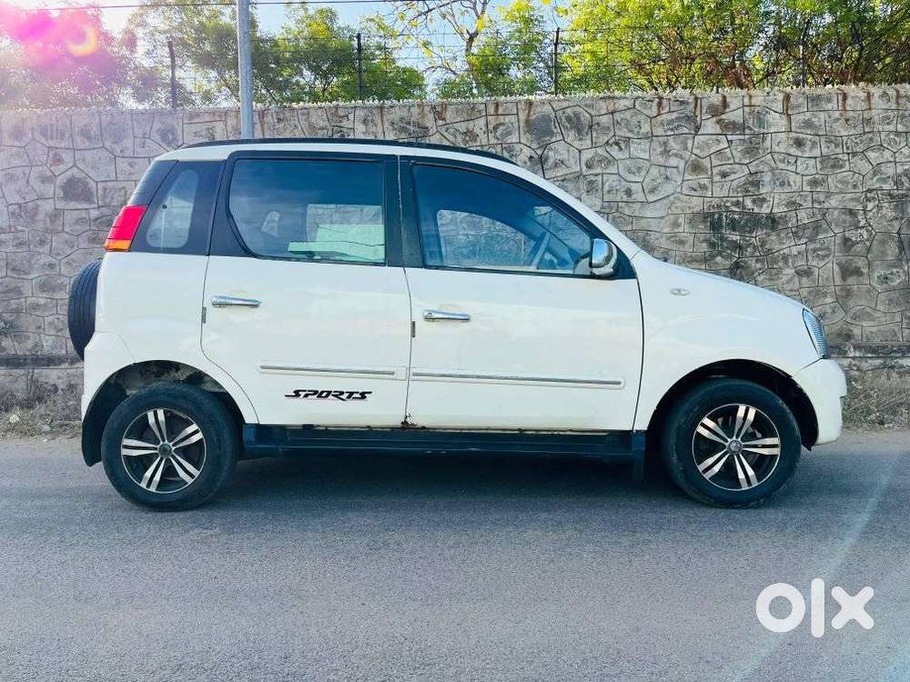 Mahindra Quanto C8, 2012, Diesel
