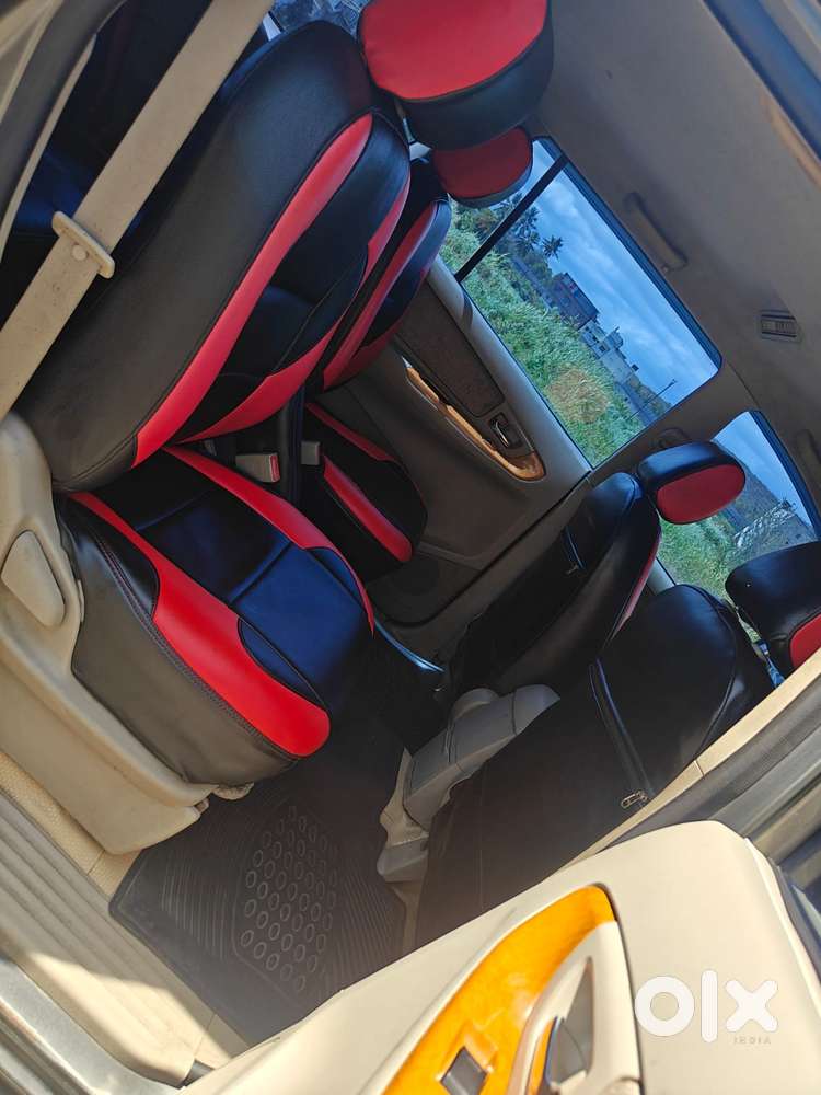 Toyota Innova 2.5 Vx 8 Seater Bs Iv, 2009, Diesel