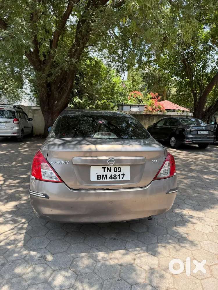 Nissan Sunny 2012 Petrol Well Maintained
