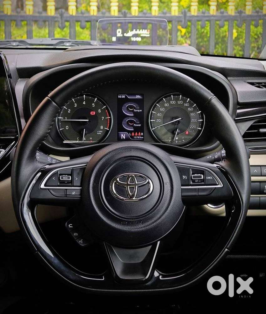 Toyota Glanza 1.2 V Amt, 2025, Petrol