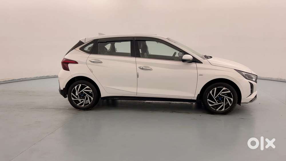 Hyundai New I20 1.2 Asta (o) Ivt, 2024, Petrol