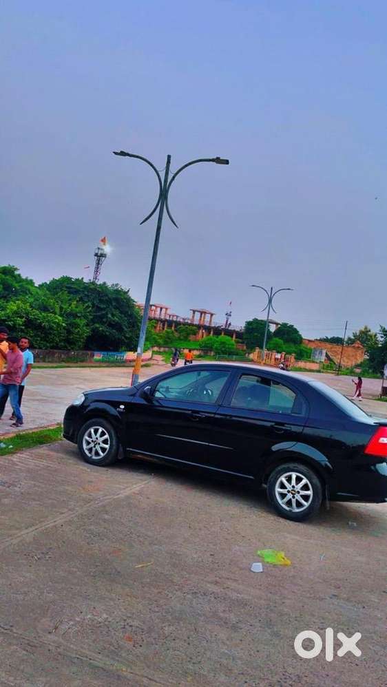 Chevrolet Aveo 2012 Petrol 86000 Km Driven