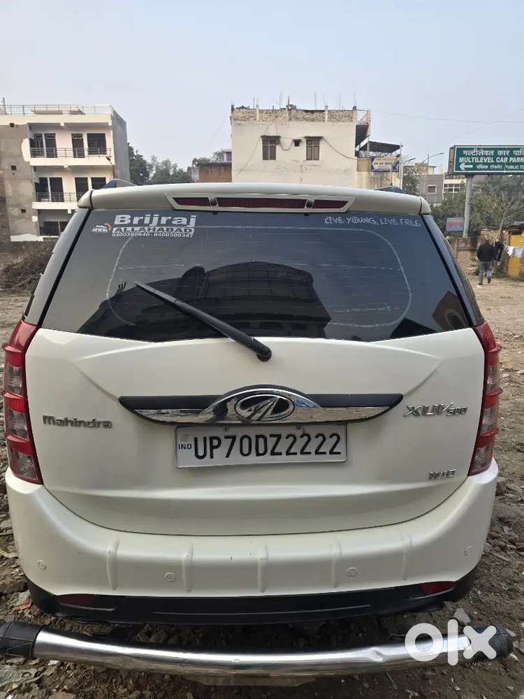Mahindra Xuv500 2017 Diesel 72800 Km Driven