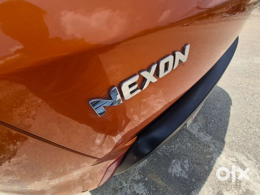 Tata Nexon 1.2 Revotron Xz Plus Dual Tone, 2019, Petrol