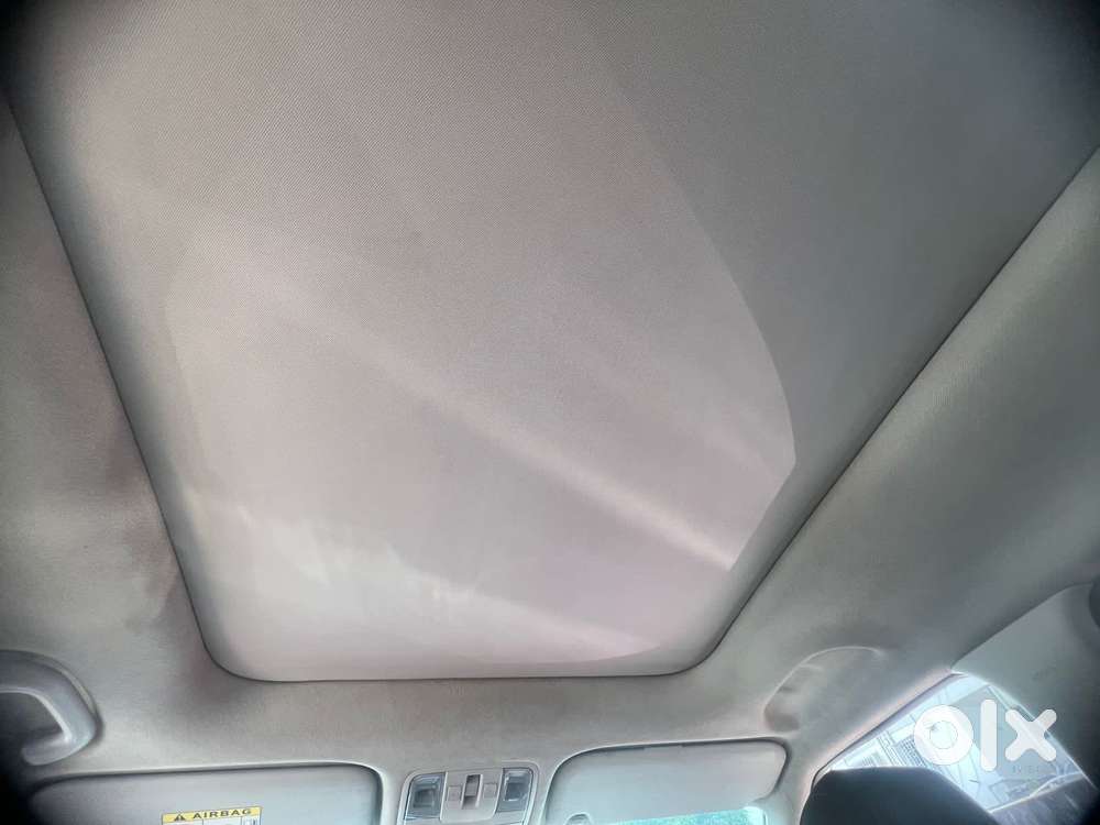 Hyundai Alcazar Signature Dual Tone, 2021, Petrol