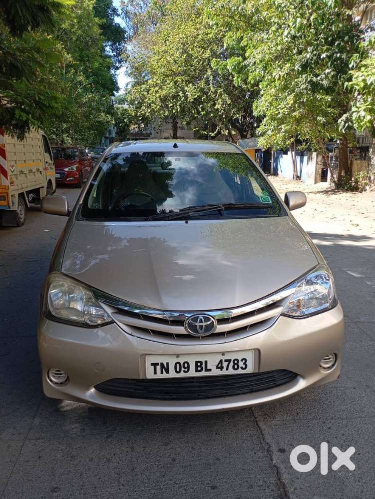 Toyota Etios 2010-2012 G, 2011, Petrol