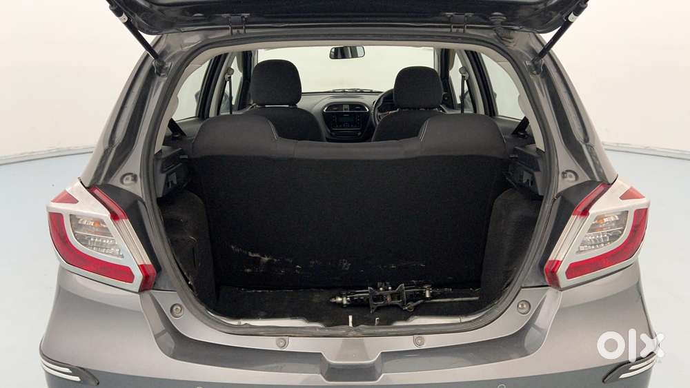 Tata Tiago 1.2 Revotron Xt Option, 2021, Petrol