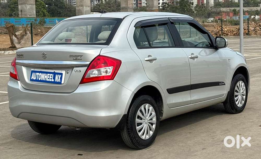 Maruti Suzuki Swift Dzire 1.2 Vxi Bsiv, 2015, Petrol