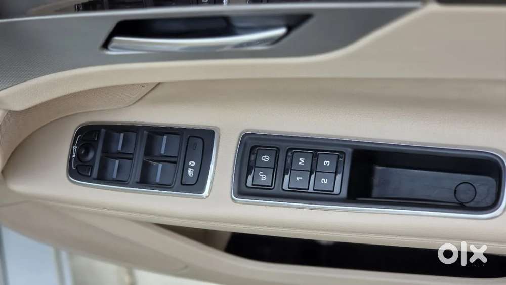 Jaguar Xf, 2018, Petrol