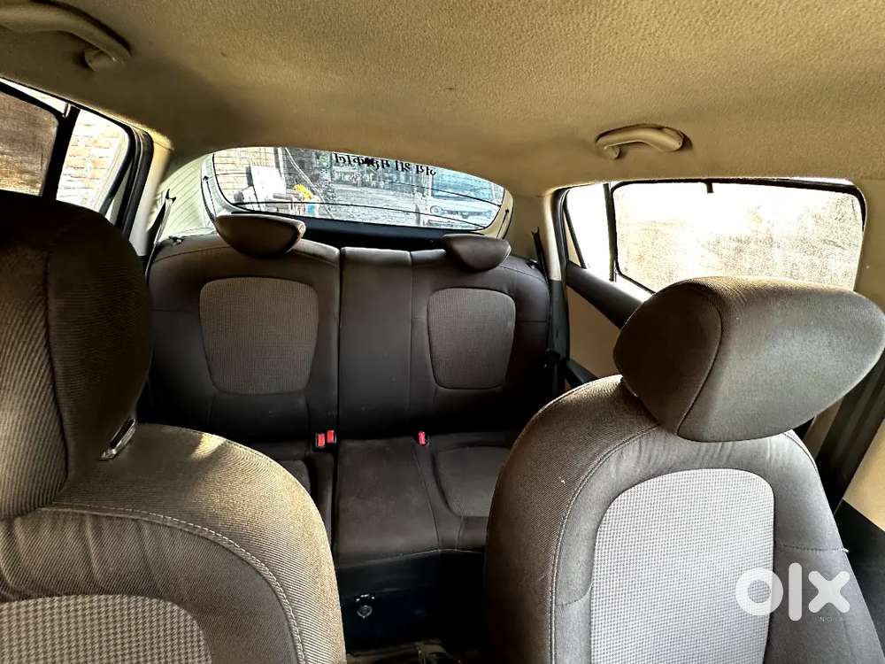 Hyundai I20 2013 Diesel 100000 Km Driven