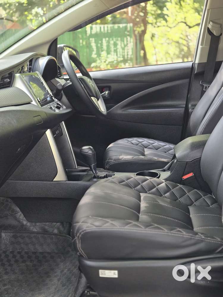 Toyota Innova Crysta [2020-ongoing] 2.7 Gx At 7 Str, 2022, Petrol