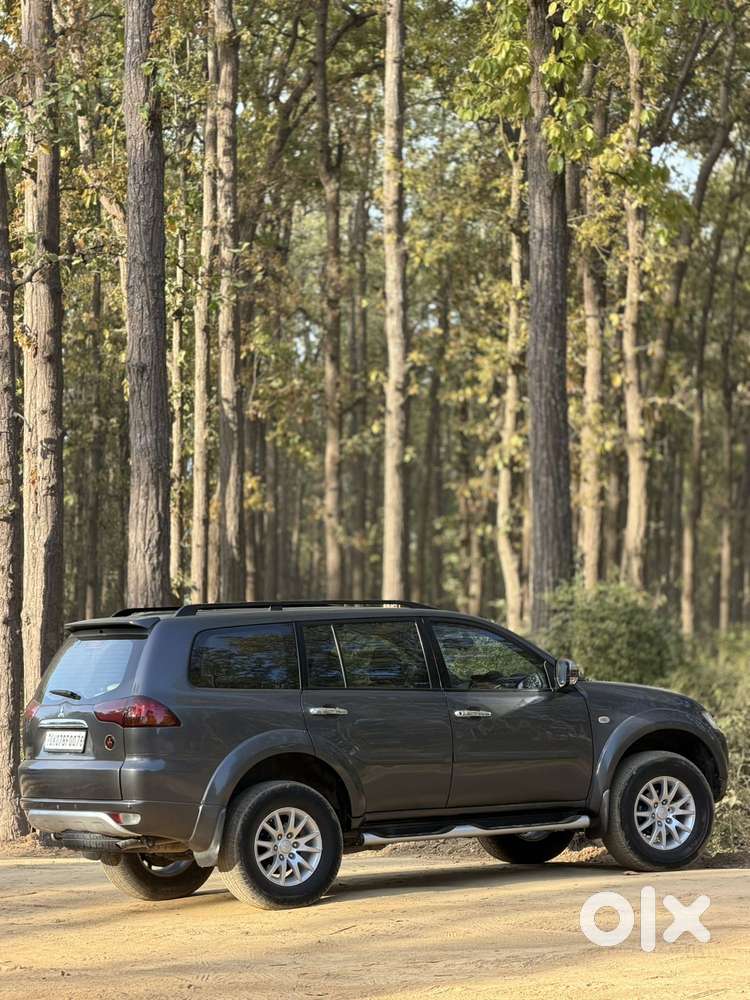 Mitsubishi Pajero Sport 2.5 Manual, 2014, Diesel