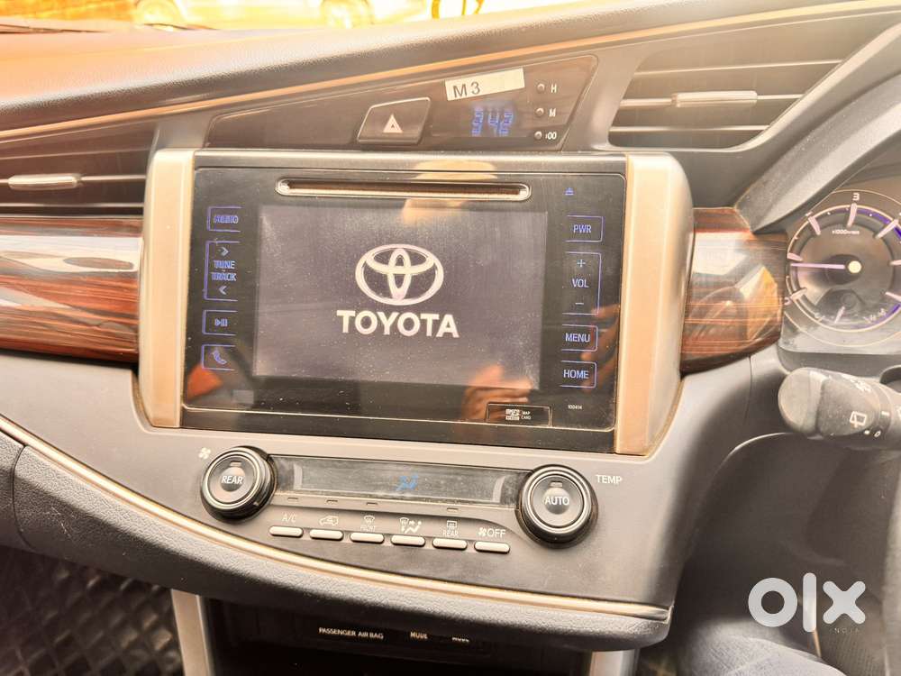 Toyota Innova Crysta 2.4 V, 2019, Diesel