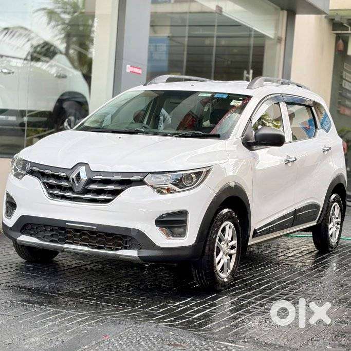 Renault Triber 1.0 Rxe, 2020, Petrol