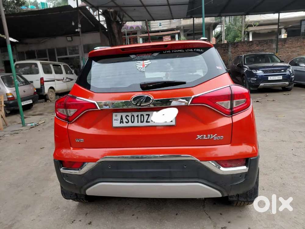 Mahindra Xuv300 2019 Diesel Good Condition W8 Optional