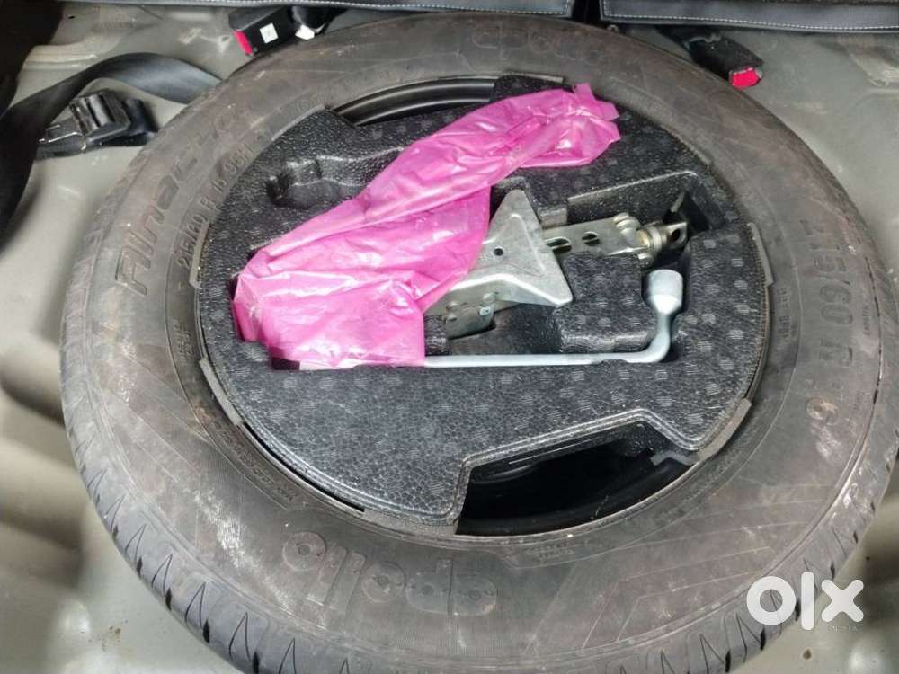 Maruti Suzuki Brezza 1.5 Zxi Smart Hybrid, 2020, Petrol