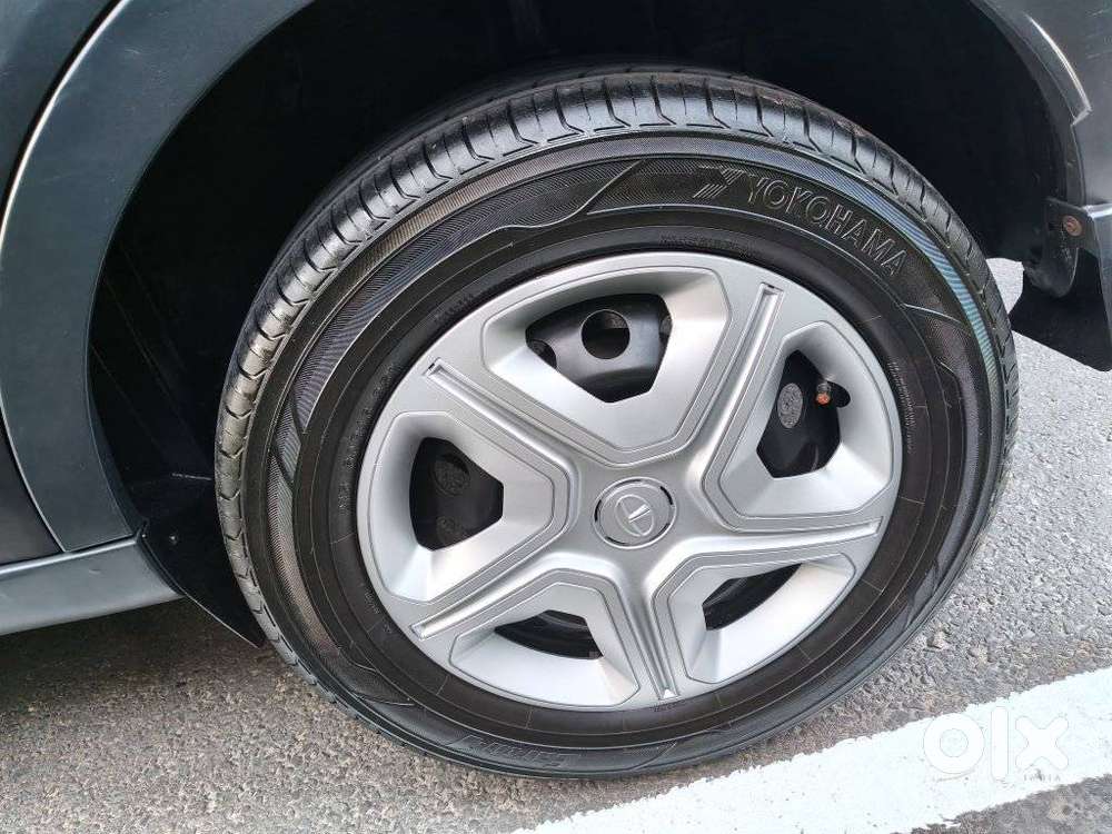 Tata Nexon 1.5 Revotorq Xt, 2018, Diesel