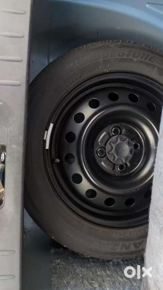 Toyota Etios 1.5 V, 2012, Petrol