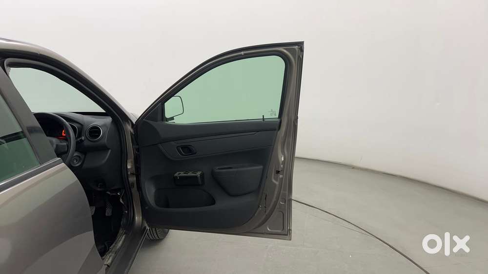 Renault Kwid 1.0 Rxl, 2015, Petrol