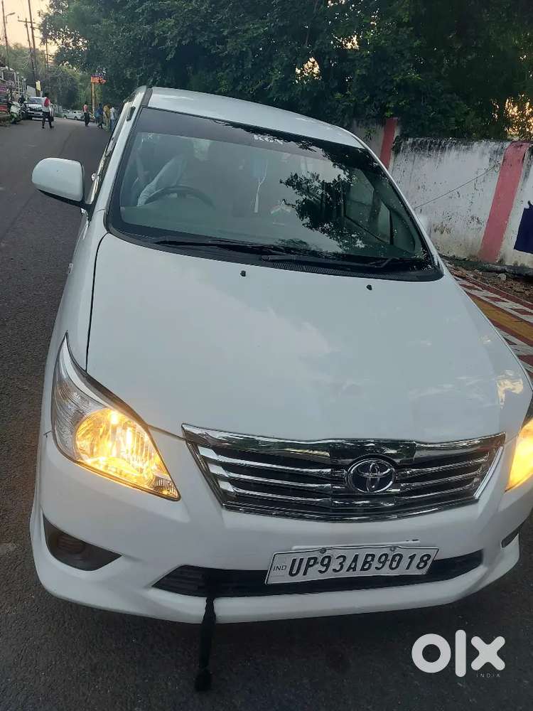 Toyota Innova G2 2011 Diesel 4th Owner