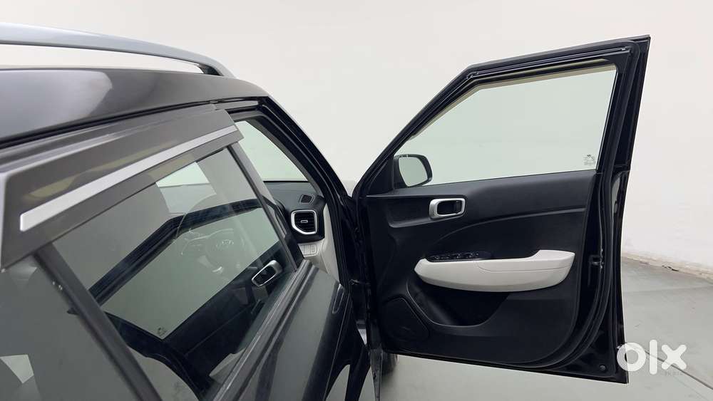 Hyundai Venue [2022-ongoing] 1.5 Crdi Sx, 2023, Diesel