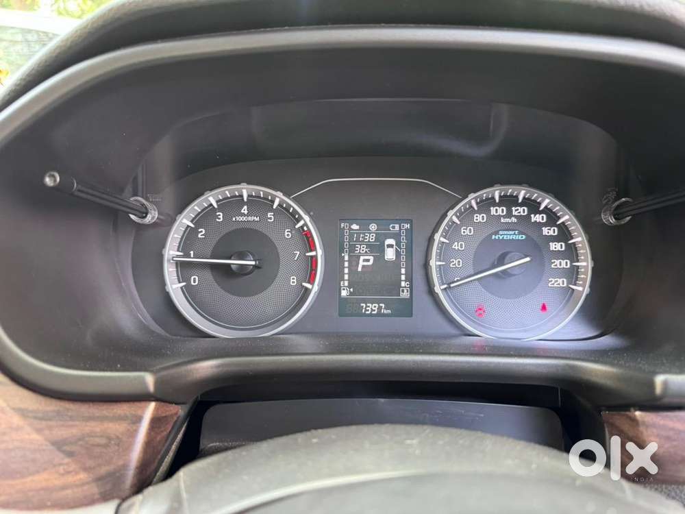 Maruti Suzuki Brezza 2024 Petrol 7379 Km Driven Sinle Hand Driven