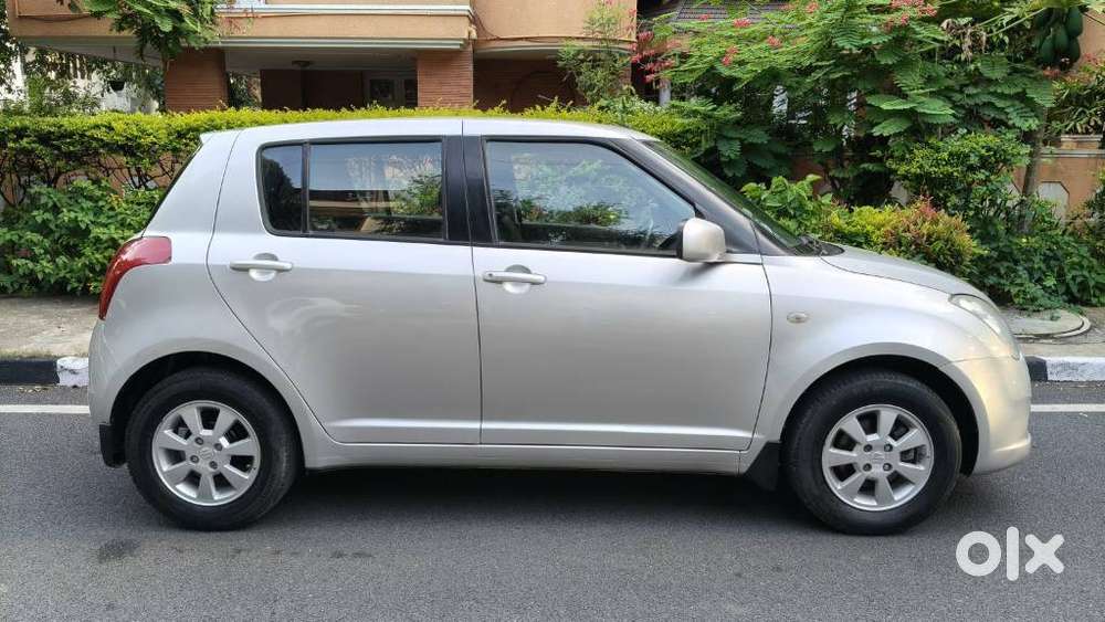 Maruti Suzuki Swift 1.3 ZXI, 2007, Petrol