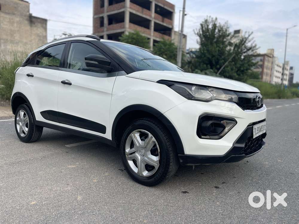 Tata Nexon 1.2 Revotron Xma Amt, 2021, Petrol