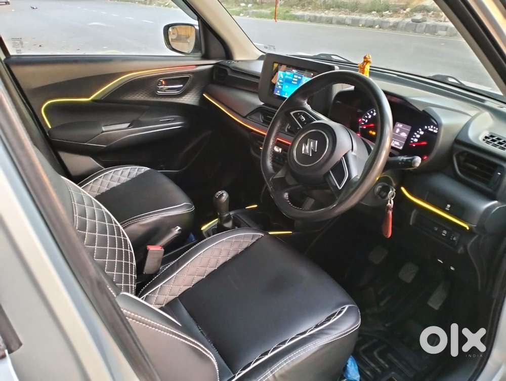 Maruti Suzuki Swift Vxi + Manual, 2024, Petrol
