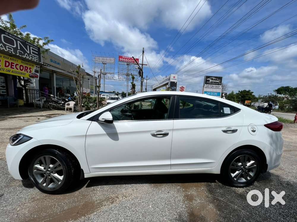 2016 Hyundai New Elantra