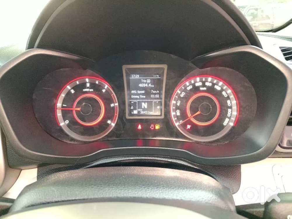 Mahindra Xuv300 W8 Amt Diesel, 2021, Diesel
