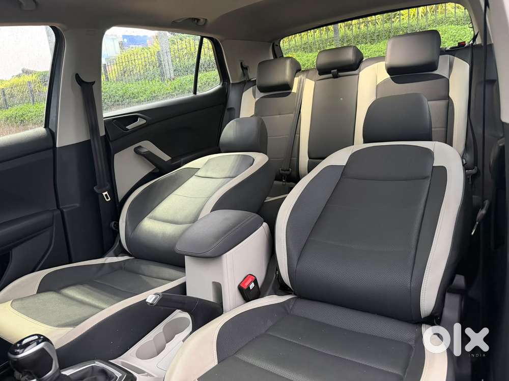 Volkswagen Taigun 1.0 Tsi Topline At, 2023, Petrol