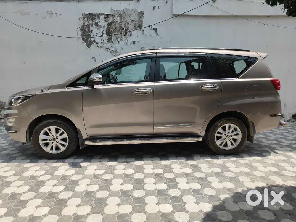 Toyota Innova Crysta 2017 Diesel 108000 Km Driven