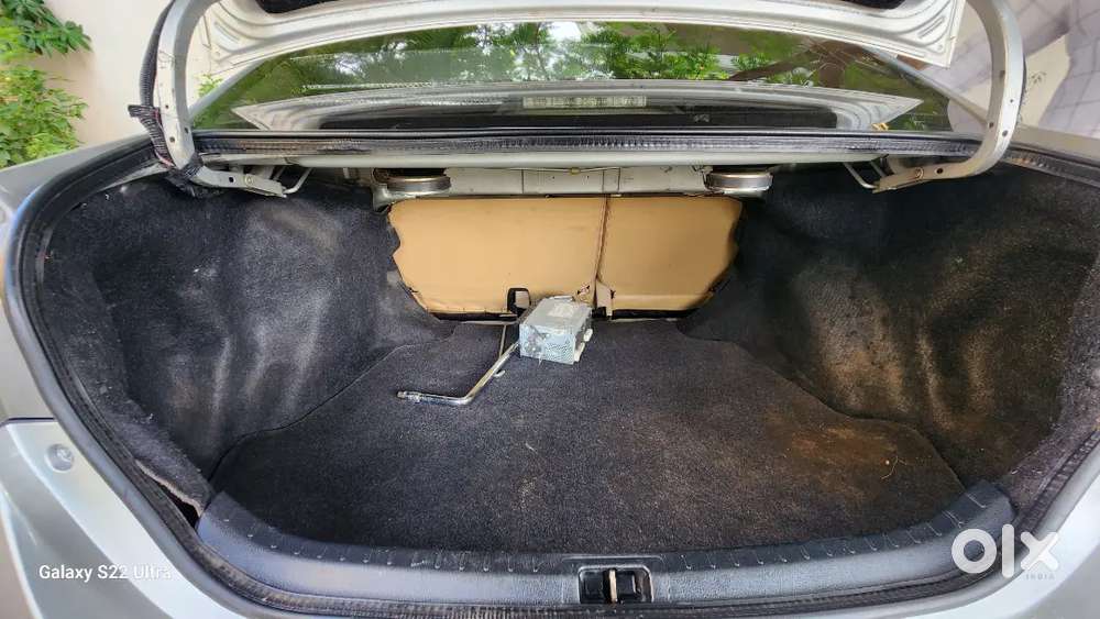 Toyota Corolla Altis 2014 December