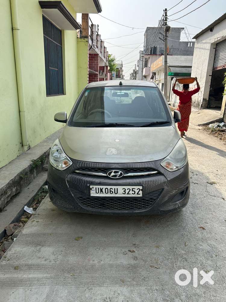 Hyundai I10 Sportz 2011