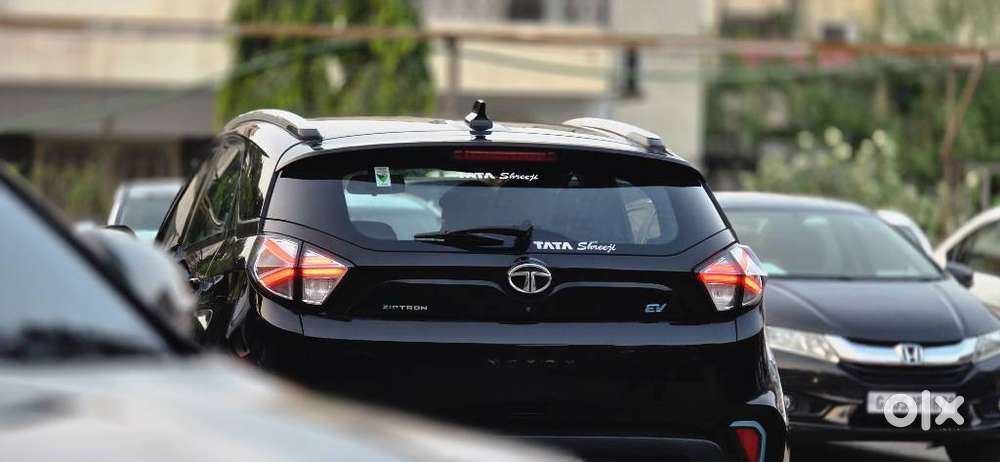 Tata Nexon Ev Xz Plus Dark Edition, 2022, Electric
