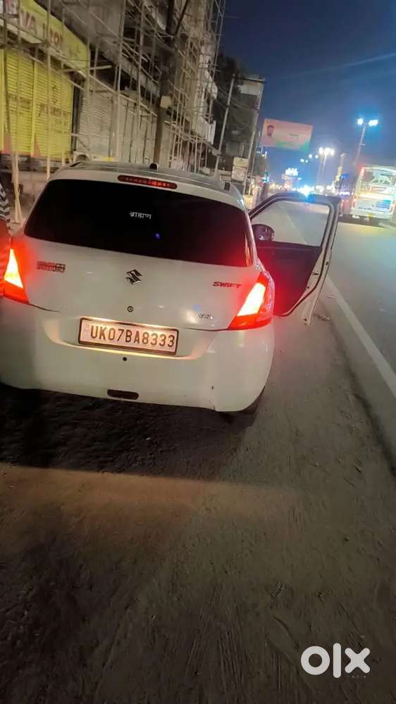 Maruti Suzuki Swift 2014 Cng & Hybrids 80000 Km Driven